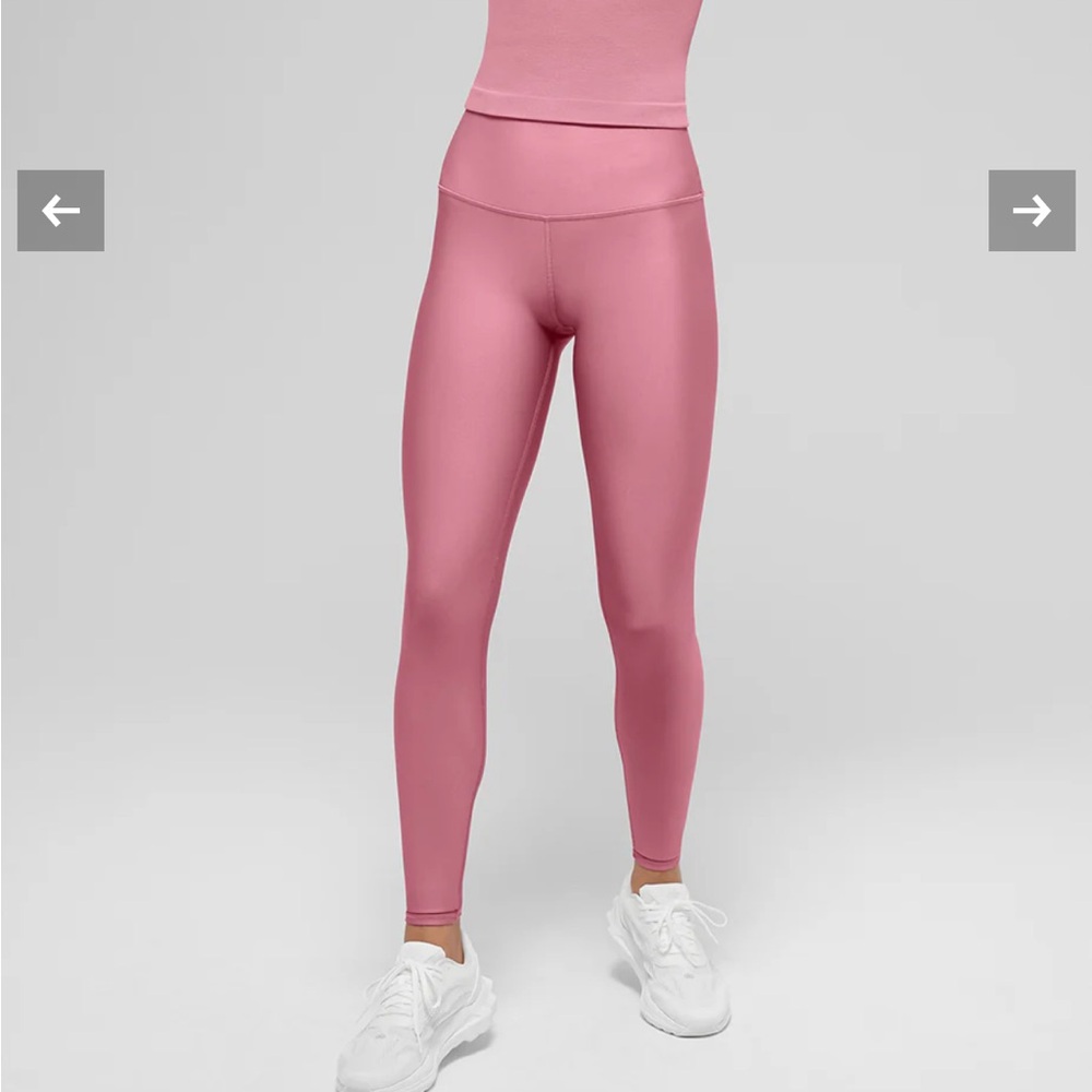 ALO Airlift Pink Wild Rose Leggings - like new!!